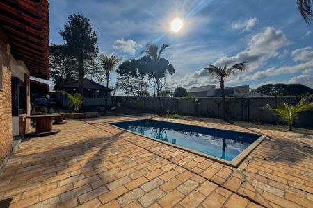 Casa à venda com 120m², 3 quartos e 5 vagas Casa à venda com 120m², 3 quartos e 5 vagasÁrea externa