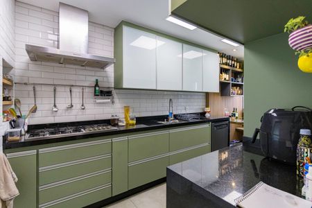 Apartamento à venda com 163m², 3 quartos e 4 vagas Apartamento à venda com 163m², 3 quartos e 4 vagasCozinha