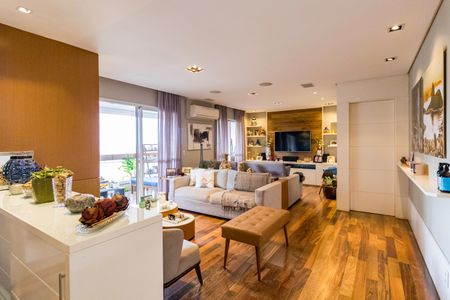 Apartamento à venda com 163m², 3 quartos e 4 vagas Apartamento à venda com 163m², 3 quartos e 4 vagasSala