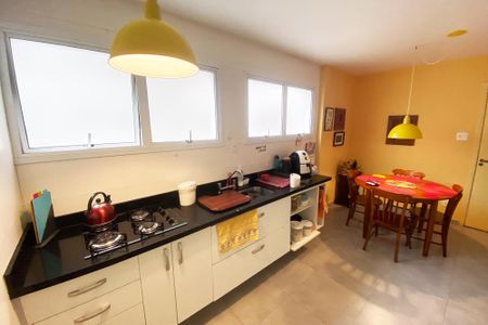 Apartamento para alugar com 150m², 3 quartos e 2 vagasCozinha