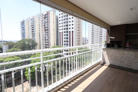 Apartamento à venda com 105m², 2 quartos e 2 vagasSacada