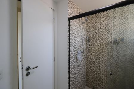 Apartamento à venda com 105m², 2 quartos e 2 vagasBanheiro da Suíte 1