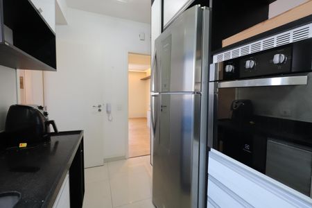 Apartamento à venda com 105m², 2 quartos e 2 vagasCozinha