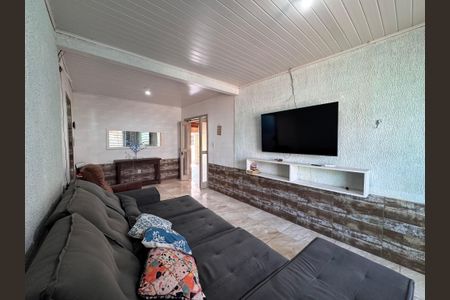 Casa à venda com 110m², 3 quartos e 2 vagasSala