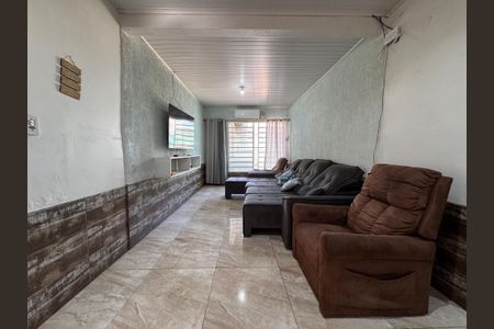 Casa à venda com 110m², 3 quartos e 2 vagasSala