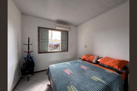 Casa à venda com 110m², 3 quartos e 2 vagasQuarto