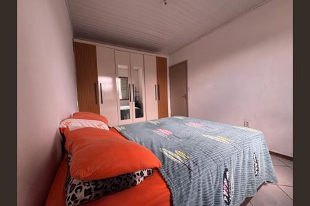 Casa à venda com 110m², 3 quartos e 2 vagasQuarto
