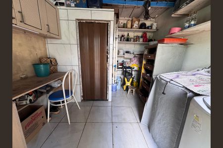 Casa à venda com 110m², 3 quartos e 2 vagasÁrea de Serviço