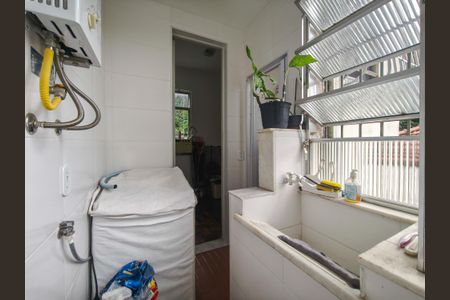 Apartamento à venda com 116m², 3 quartos e 1 vagaÁrea de Serviço