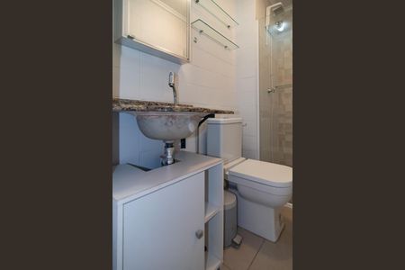 Apartamento para alugar com 34m², 1 quarto e sem vaga Apartamento para alugar com 34m², 1 quarto e sem vagaBanheiro