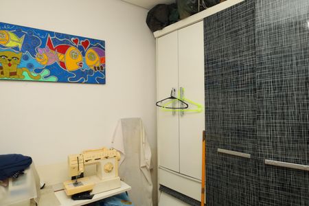 Casa à venda com 200m², 3 quartos e 2 vagasQuarto 2