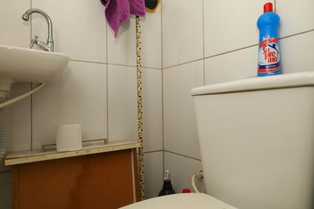 Casa à venda com 200m², 3 quartos e 2 vagasBanheiro 4