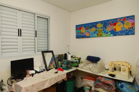 Casa à venda com 200m², 3 quartos e 2 vagasQuarto 2