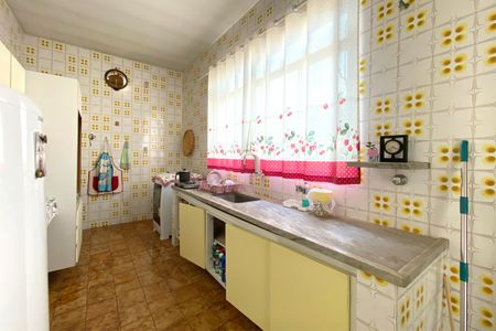 Casa à venda com 315m², 4 quartos e 4 vagasCozinha