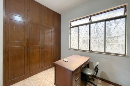 Casa à venda com 315m², 4 quartos e 4 vagasQuarto 1