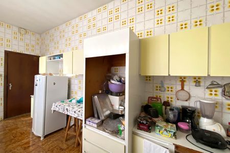 Casa à venda com 315m², 4 quartos e 4 vagasCozinha