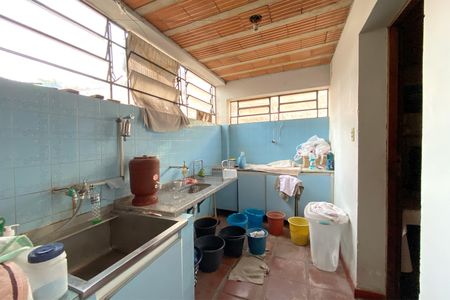 Casa à venda com 315m², 4 quartos e 4 vagasÁrea de Serviço