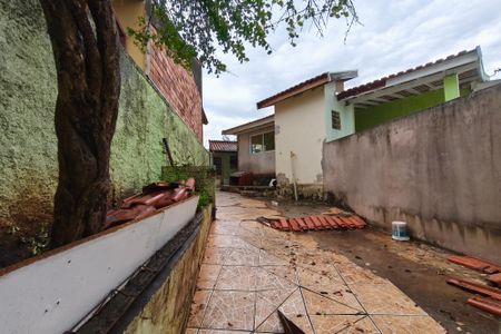 Casa à venda com 260m², 2 quartos e 3 vagasQuintal