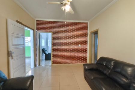 Casa à venda com 260m², 2 quartos e 3 vagasSala