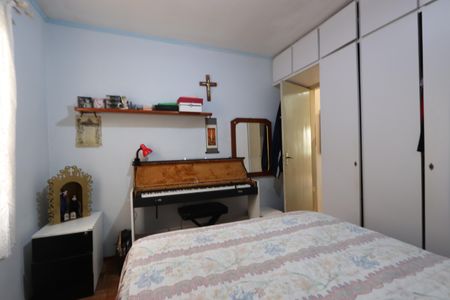 Casa à venda com 120m², 2 quartos e 2 vagasQuarto 1