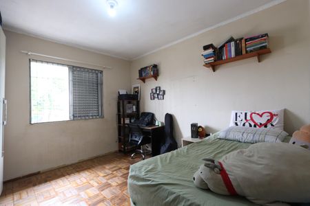 Quarto 2 de casa à venda com 2 quartos, 120m² em Vila Anadir, São Paulo