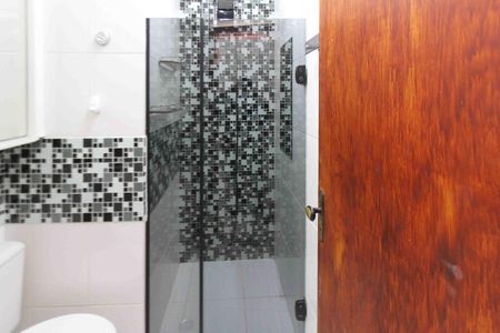 Casa de condomínio à venda com 100m², 2 quartos e 2 vagasBanheiro