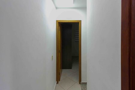 Casa de condomínio à venda com 100m², 2 quartos e 2 vagasCorredor