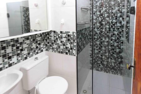 Casa de condomínio à venda com 100m², 2 quartos e 2 vagasBanheiro