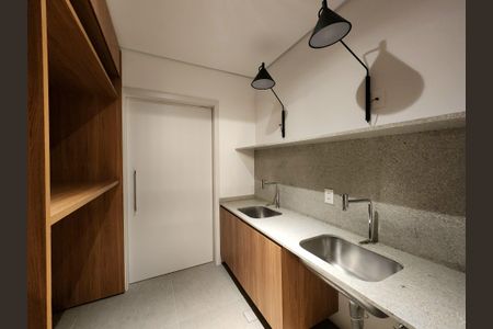 Apartamento à venda com 80m², 2 quartos e 1 vagaÁrea comum