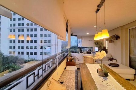 Apartamento à venda com 167m², 3 quartos e 2 vagas