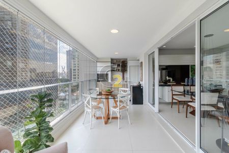 Apartamento à venda com 134m², 3 quartos e 2 vagas