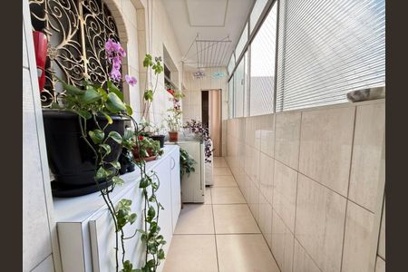 Apartamento à venda com 85m², 2 quartos e sem vaga