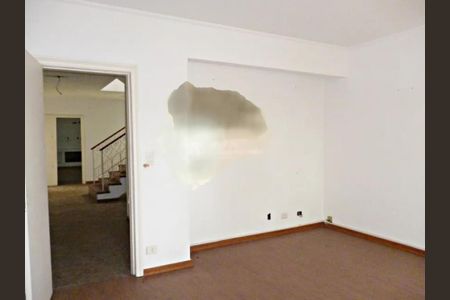 Casa à venda com 6 quartos, 554m² em Jardim Everest, São Paulo