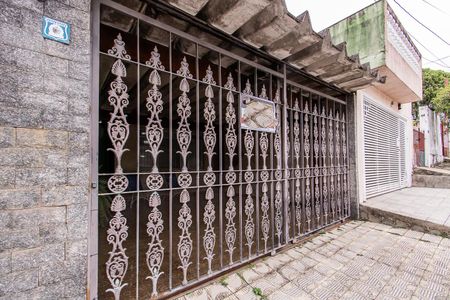 Casa à venda com 125m², 3 quartos e 2 vagasFachada