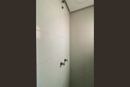 Apartamento para alugar com 60m², 2 quartos e sem vagaBanheiro