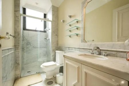 Apartamento à venda com 239m², 4 quartos e 2 vagas