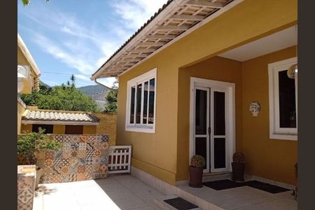 Casa à venda com 3 quartos, 219m² em Vargem Grande, Rio de Janeiro