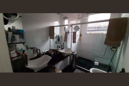 Casa à venda com 3 quartos, 219m² em Vargem Grande, Rio de Janeiro