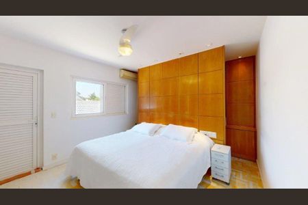 Casa à venda com 5 quartos, 500m² em Barra da Tijuca, Rio de Janeiro