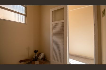 Apartamento à venda com 64m², 2 quartos e sem vagaQuarto de Serviço