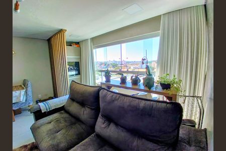 Apartamento à venda com 73m², 2 quartos e 1 vaga Apartamento à venda com 73m², 2 quartos e 1 vagaSala