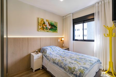 Quarto 1 de apartamento à venda com 2 quartos, 50m² em Vila Suzana, São Paulo