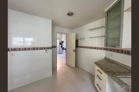 Casa à venda com 173m², 3 quartos e sem vagaCozinha