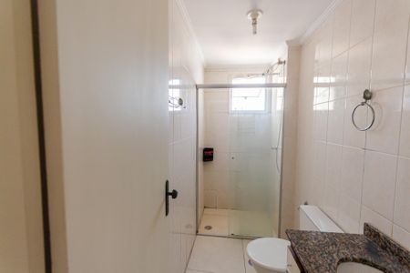 Apartamento à venda com 70m², 2 quartos e 2 vagasBanheiro Social