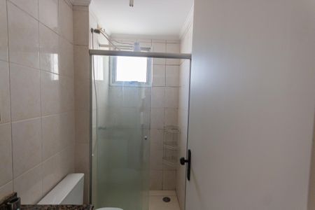 Apartamento à venda com 70m², 2 quartos e 2 vagasBanheiro da Suíte