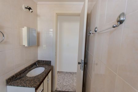 Apartamento à venda com 70m², 2 quartos e 2 vagasBanheiro Social