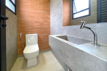 Casa de condomínio à venda com 530m², 4 quartos e 6 vagasLavabo 2