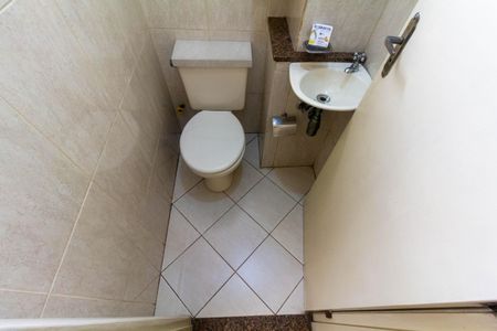 Studio para alugar com 370m², 1 quarto e 5 vagas Studio para alugar com 370m², 1 quarto e 5 vagasBanheiro 2