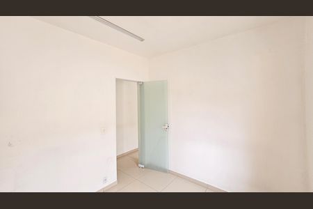 Casa à venda com 165m², 3 quartos e 2 vagasQuarto 2