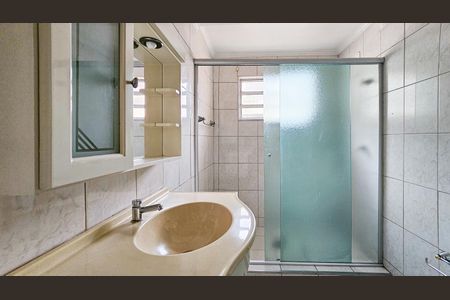 Casa à venda com 165m², 3 quartos e 2 vagasBanheiro Social